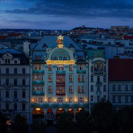 W Prague-3