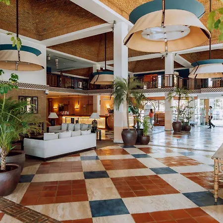 Grande Real Santa Eulalia Resort&Hotel Spa-3