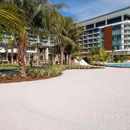 Conrad Orlando-3