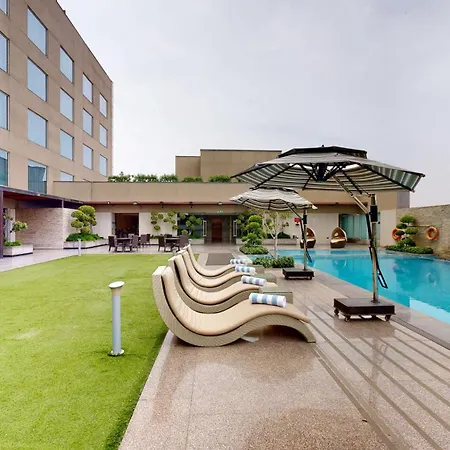 Radisson Blu Faridabad-2