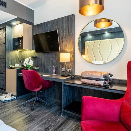 Plaza Premium Schwerin-3