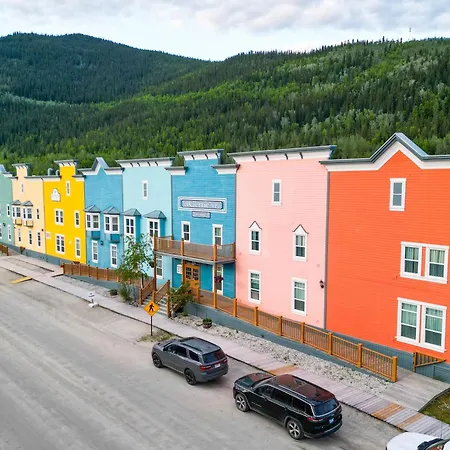 Holland America Dawson City Inn-3