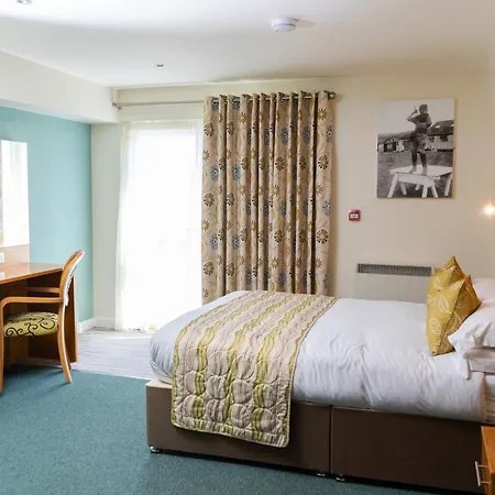 Croyde Bay Hotel Or Self Catering-2
