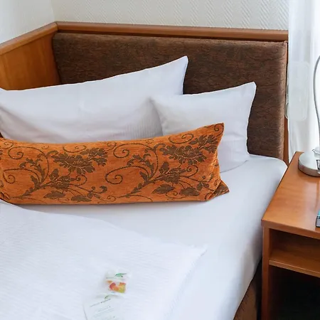 Landhotel Rügheim-2