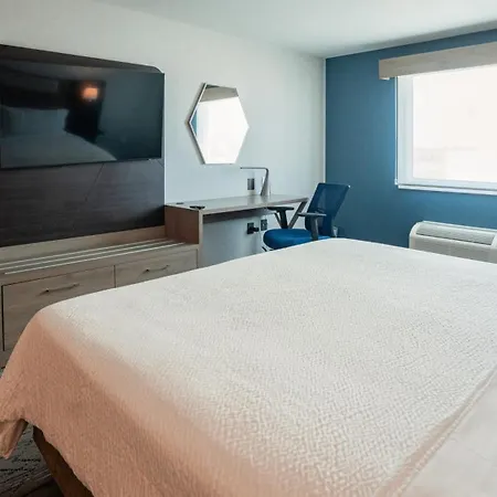 Holiday Inn Express Hotel & Suites Cd. Juarez - Las Misiones By Ihg-3
