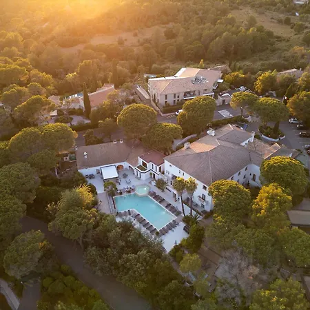 Le Confidentiel Hotel & Spa-3