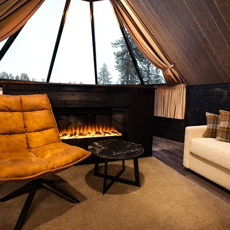 Wilderness Hotel Nellim&Igloos-3