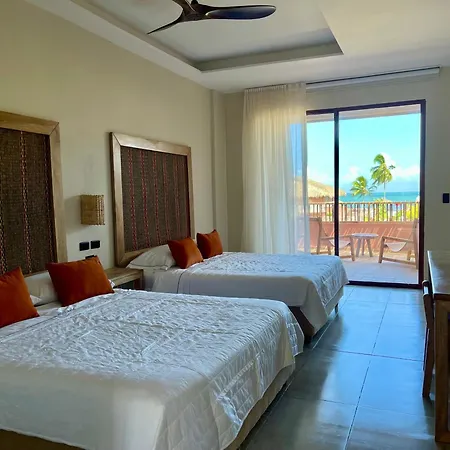 Senda Kokkos Beach Tayrona-3