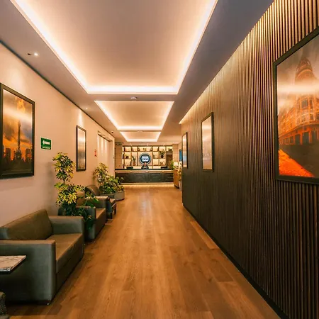 Hotel Canada-2