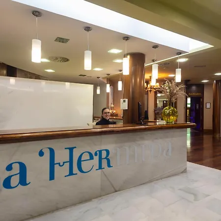 Hotel Balneario La Hermida-3