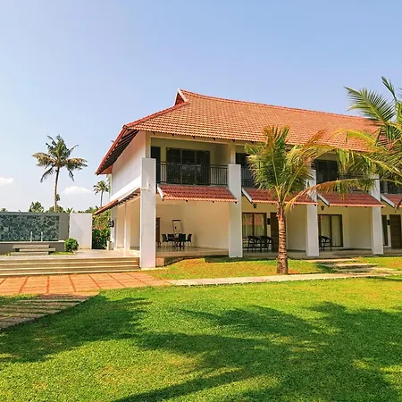 Palmgrove Lake Resort Alleppey-3