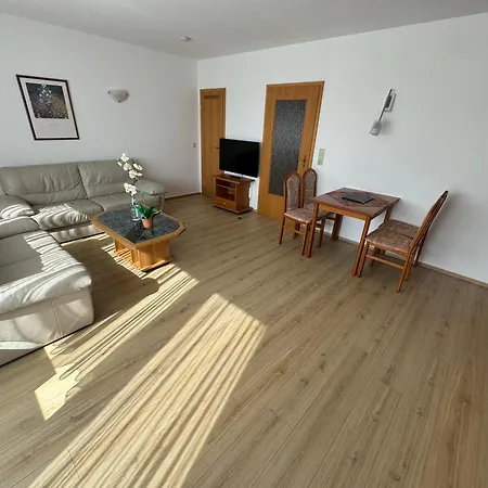 HAUS USEDOM Ferienwohnanlage mit Frühstücks-Restaurant gegenüber im Seeschlösschen-2