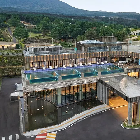 Amber Pure Hill Hotels & Resorts Jeju-3