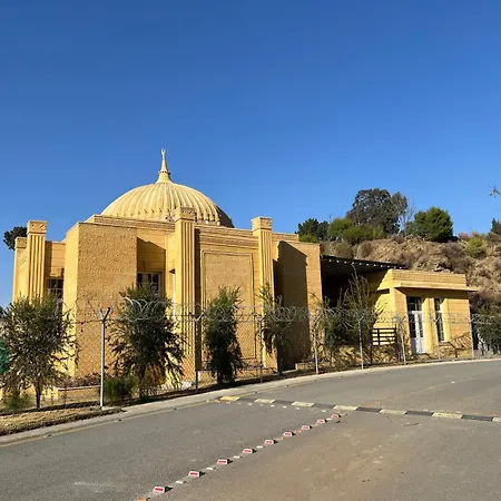 Hidden Hills Hotel & Resort-2