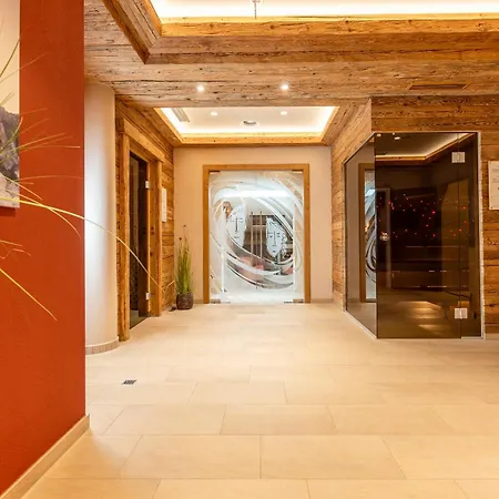 Aktiv & Vitalhotel Bergcristall-2