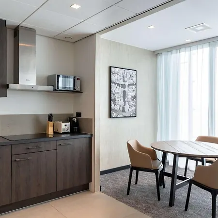 Radisson Hotel&Suites Amsterdam South-2