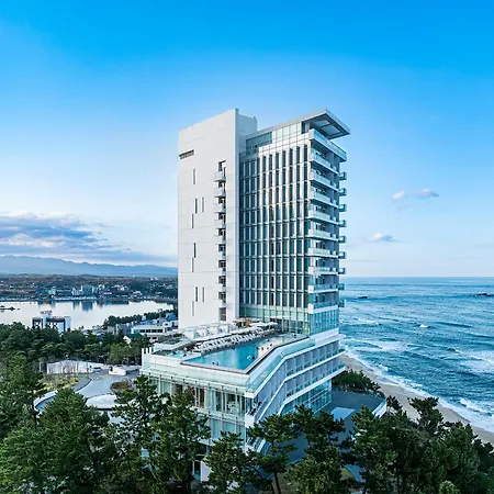 Seamarq Hotel-3