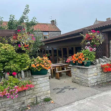 Cross Keys Inn-2