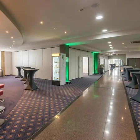Holiday Inn Munich Unterhaching, an IHG Hotel-3