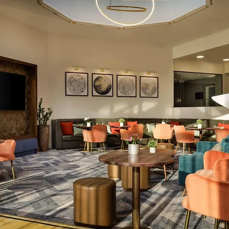 Doubletree By Hilton Manchester Airport-3