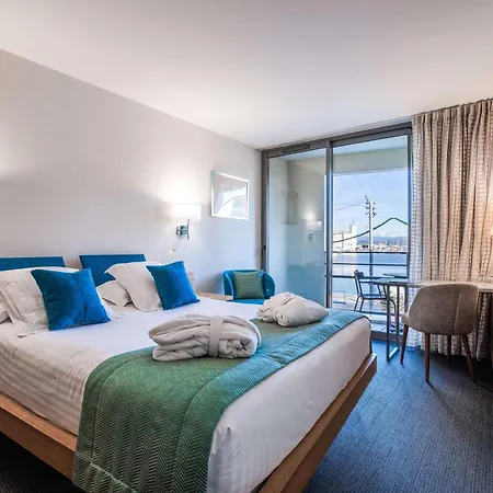 Best Western Premier Hôtel du Vieux-Port-2