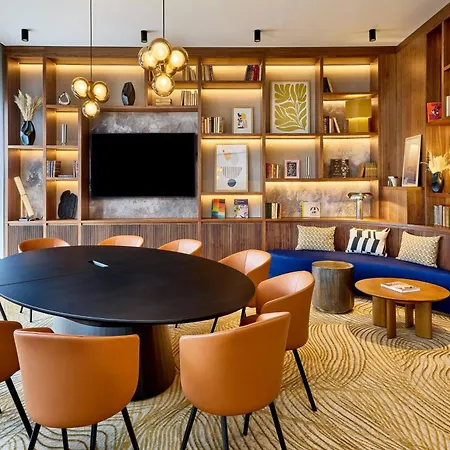 Courtyard By Marriott Lyon Eurexpo Stadium-2