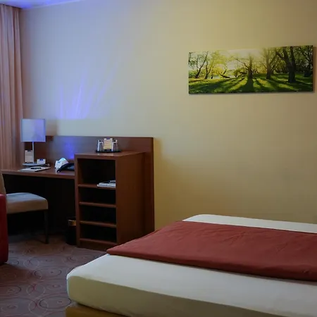 Hotel Blauer Engel-3