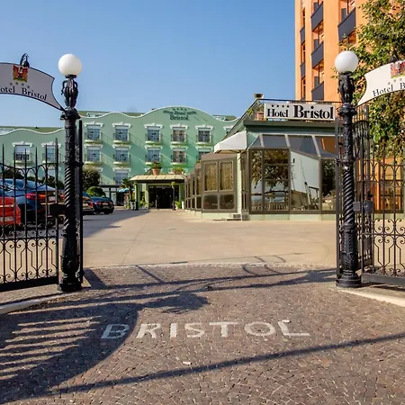 Hotel Bristol-3