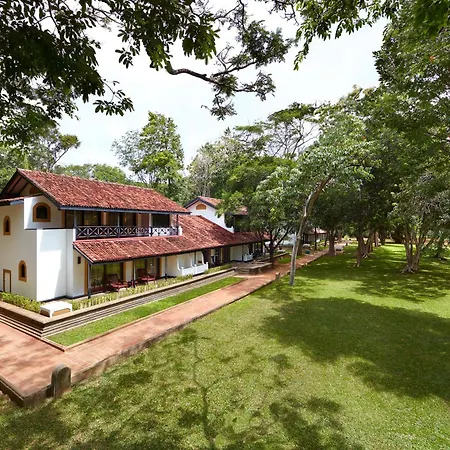 Cinnamon Lodge Habarana-2