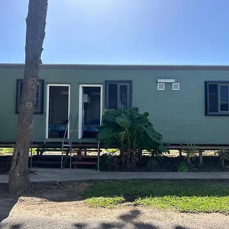 Gundy Pub & Caravan Park-2