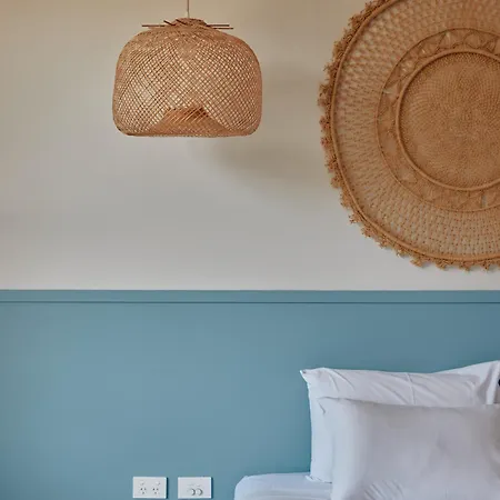 Lorne Hotel-2