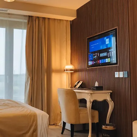 Santa Lucia Boutique Hotel-3