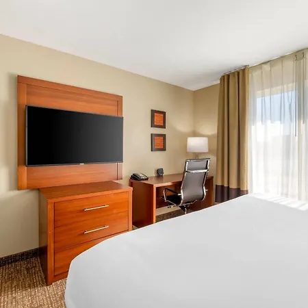 Comfort Inn & Suites Porter Near Indiana Dunes-3