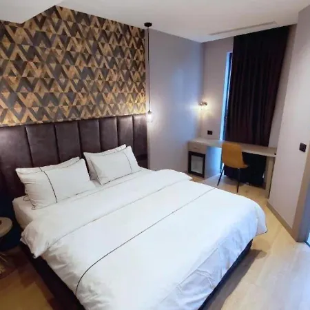 Starlight Hotel-3