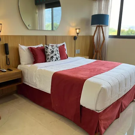 Hotel Cinco Diamantes-3