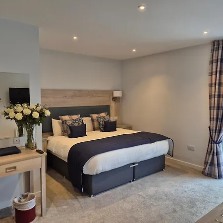 Sunninghill Hotel-3