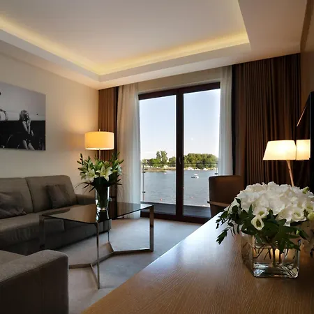 Tiffi Boutique Hotel-2