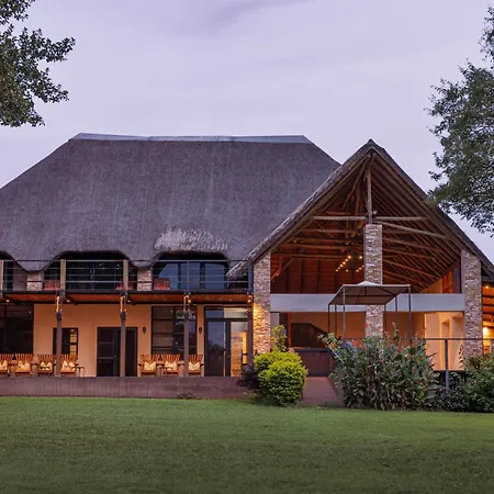 Chobe River Lodge-2
