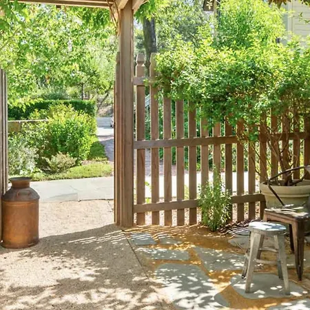 Farmhouse Inn-3