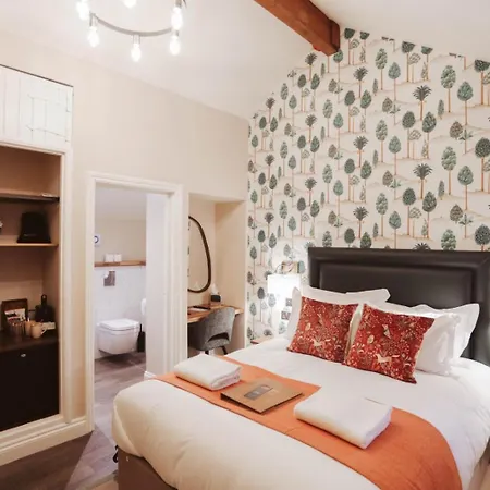The Peat Spade Inn-2
