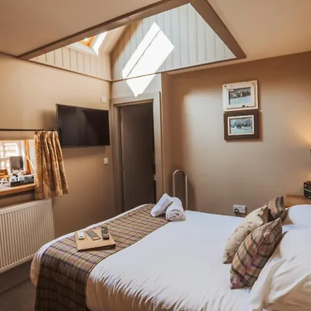 The White Hart, South Harting-2