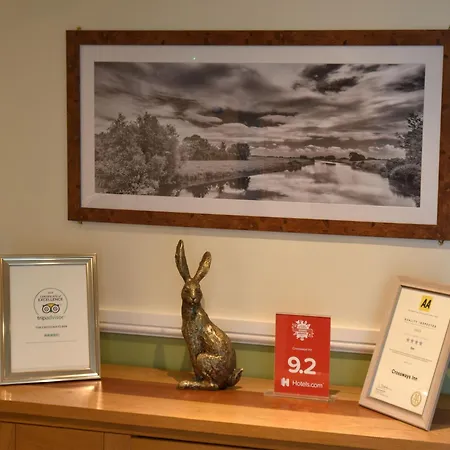 Crossways Inn-3