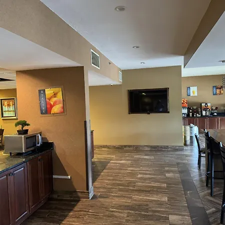 Casino Inn And Suites Tunica Resorts-2