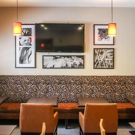 Country Inn & Suites By Radisson, Washington Dulles International Airport, Va-3