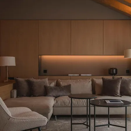 The Blackpine Hotel - Small Luxury Hotels-3