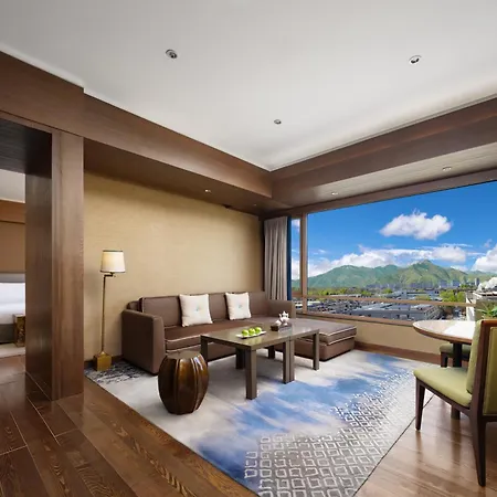 Shangri-La Lhasa-2