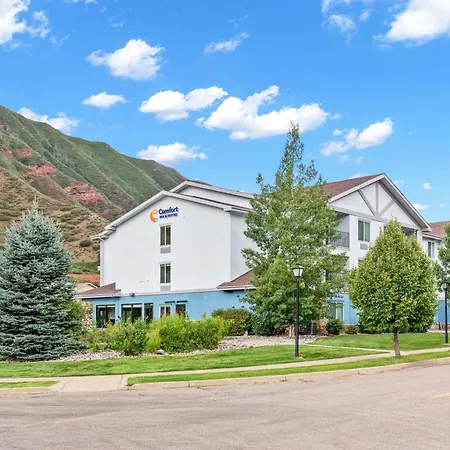 Comfort Inn & Suites Glenwood Springs On The River-2