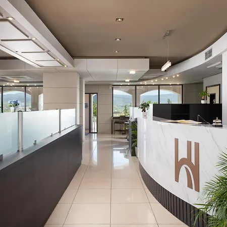 Heaven Hotel Thessaloniki Airport-3