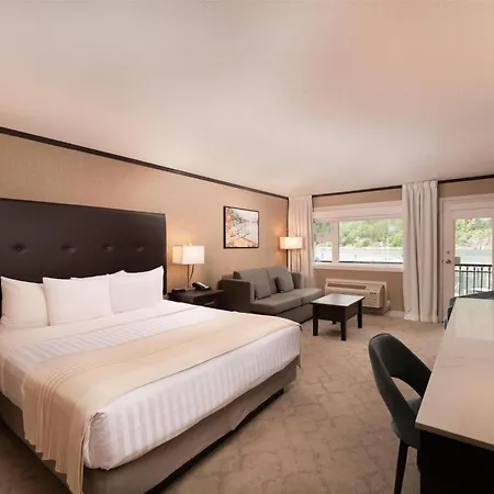 Prestige Lakeside Resort, Worldhotels Elite-2