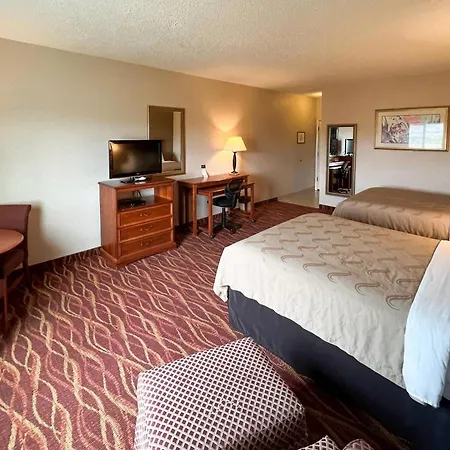 Quality Inn & Suites Grants - I-40-2